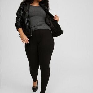 torrid Black High-Rise Leggings - Sleek Everyday Stretch